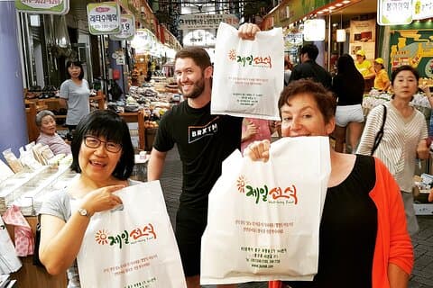 Cours de cuisine locale à Busan avec visite du marché