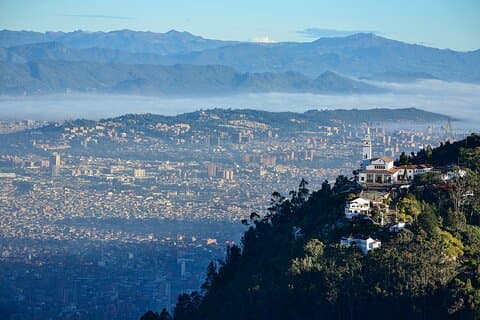 Un Tour Colombiano imprescindible a Bogotá, Medellín y Cartagena 8 Días