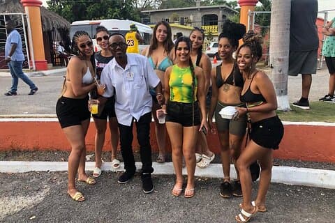 Giro turistico con una guida nativa locale