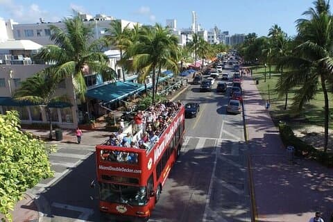 Visite d'une demi-journée de la ville de Miami en bus avec croisière touristique