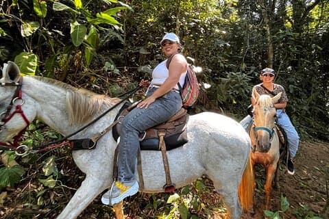 Horseback riding in the Atlantic forest BY PARATY TOURS