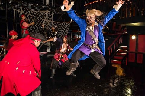 Piratshow och middag 2X1 i Cancún