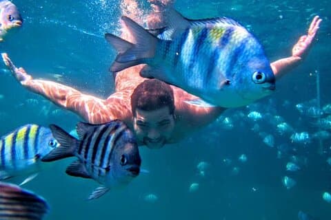 Bådtur i Arraial do Cabo med frokost