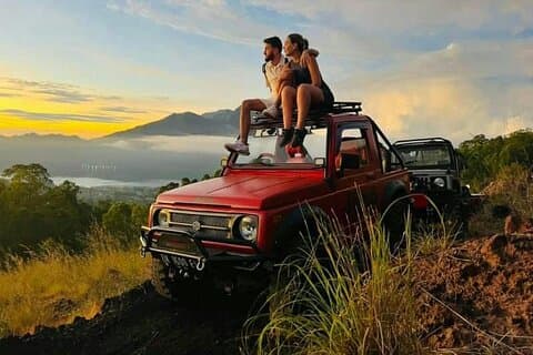 Mount Batur Sunrise Jeep med Black Lava Adventure