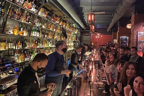 Bar Crawl tour with local in Tel-Aviv