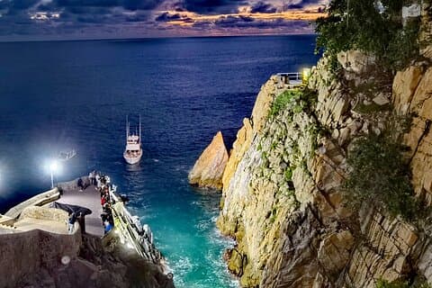 Sunset + High Cliff Divers La Quebrada at La Perla - Only Drinks