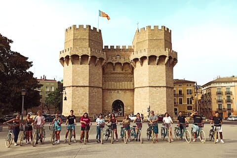 Private 3-stündige Fahrradtour : Entdecken Sie die Juwelen der Stadt und die schönen Strände