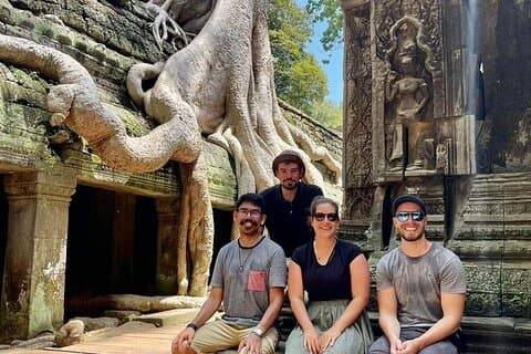 Visite privée d'une journée complète d'Angkor Wat, Ta Prohm, Angkor Thom et Banteay Srie