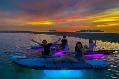 Night Glow Stand Up Paddle Experience in Kota Kinabalu