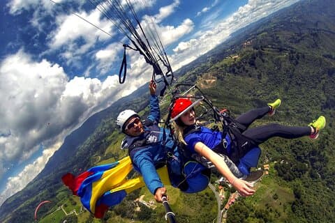 Medellín: Paragliding i de colombianske Andesfjellene