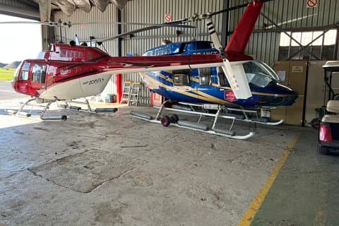Helikopter, båtcruise, Big 5 Safari og Winelands Scenic Experience på 4 dager.