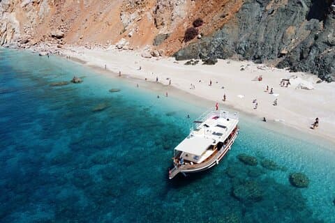 From Antalya or Kemer: Suluada Island Boat Trip with Lunch