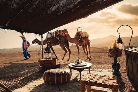 Casablanca till Marrakech 2-dagars tur med Agafay Desert Stay