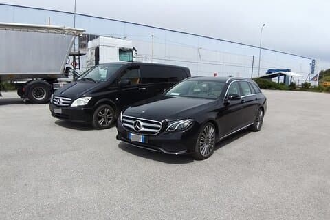 Genoa Airport (GOA) to Genoa - Round-Trip Private Transfer