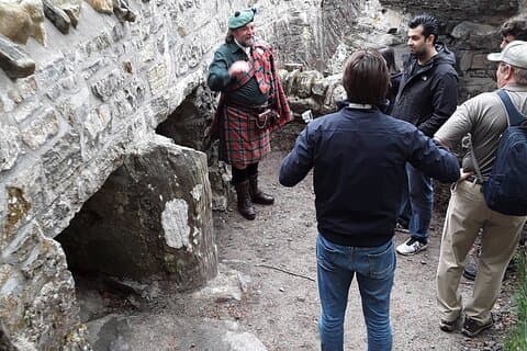 Visite guidée privée d'une journée complète de Shennachies Road vers les îles et Skye