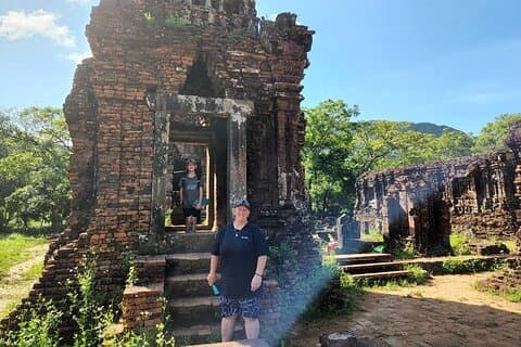 My Son Early Morning Tour y Marble Mountain y Dragon Bridge Tour