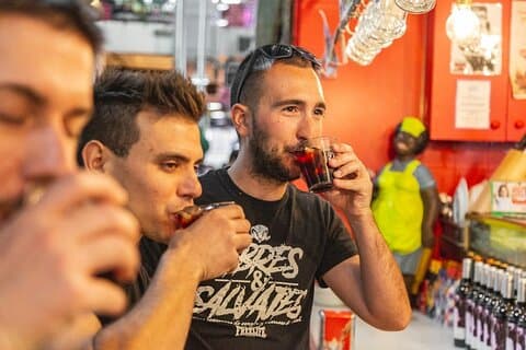 Madrid : Traditionelle kulinarische Tour durch Tapas und Wermut mit einem Einheimischen