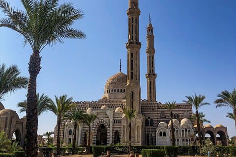 Sharm El Sheikh City : Al Sahaba Moschee und die himmlische Kathedrale
