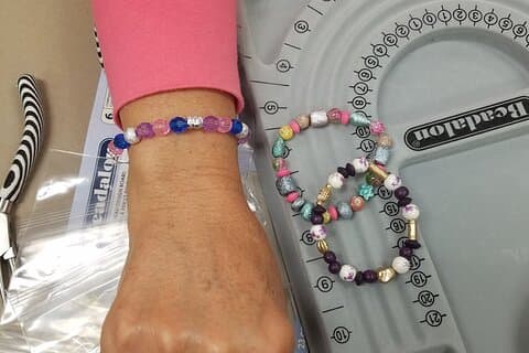 ビーズブレスレット作り教室