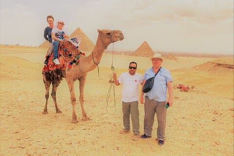 Le migliori piramidi di Giza e il Cairo di 2 giorni con crociera con cena