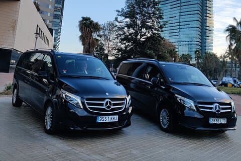 Premium Transfer vom / zum Flughafen und Hafen