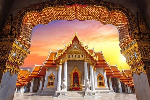 Bangkok Gouden Tempel en Mini Liggende Boeddha Tempel