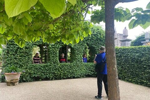 Två slott på en dag + Ostgård