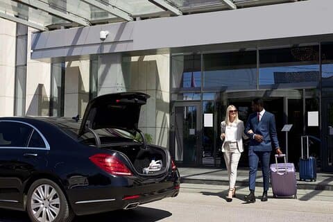 Taxi privé de l'aéroport et de l'hôtel d'Hurghada à Sahl Hasheesh