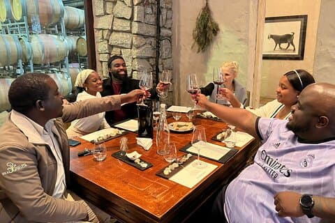 Vinprovning i FranschHoek, StellenBosch & Paarl Tour