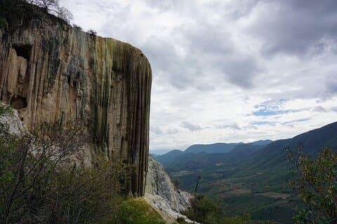 Esperienza di Tule, Hierve el Agua e Mezcal