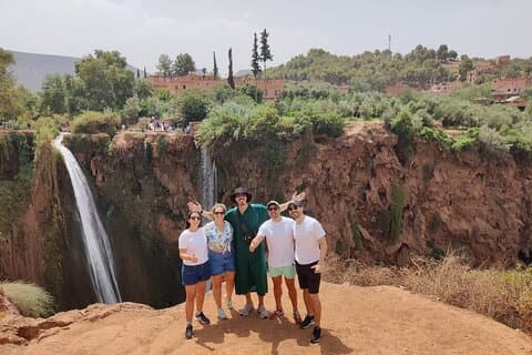 Dagstur med en grupp till Ouzoud Waterfalls från Marrakech