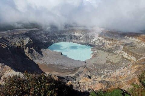 Poás Volcano, Coffee Plantation and La Paz Waterfall Gardens Tour