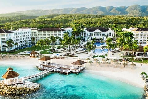 Privat flygplatstransfer till Hyatt Zilara & Ziva