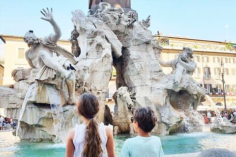 Fontäner och fyrkanter i Rom turné för barn med Pantheon Trevi Navona & Gelato