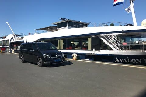 Privat transfer til flyplassen eller havnen i Rotterdam