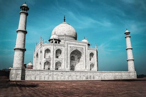 Excursion d'une journée au Taj Mahal en train le plus rapide au départ de Delhi
