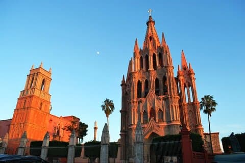 San Miguel de Allende & Queretaro-tur från Mexico City