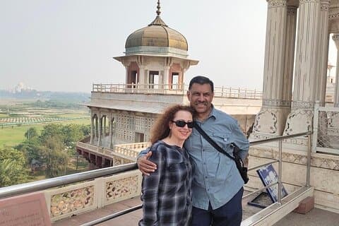 Same Day Agra Tour with FatehpurSikari by Car