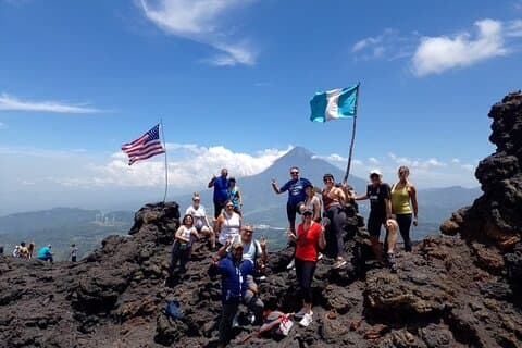 Caminata al volcán Pacaya! de Puerto Quetzal