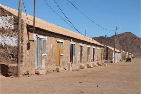 Private Sal island: Pedra de Lume Village, Salt Lake & Shark Tour