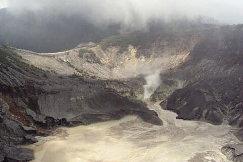 Volcano, Hot Spring, Tea Factory, rice fields and Coffee Tour