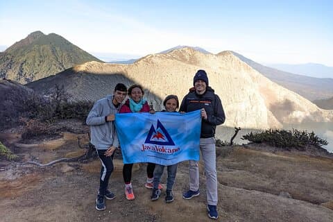 4D3N ブロモ山、イジェン火口、スラバヤ ナイト マーケット