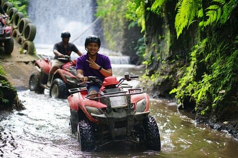 Bali Quad Bike durch Gorilla Cave – Affenwald und Wasserfall