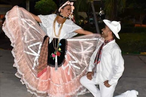 Mexikanische Fiesta-Show und Abendessen