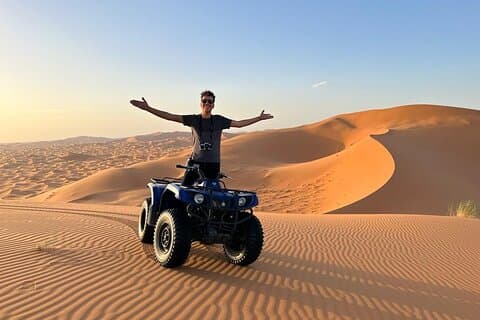 4-timers Merzouga Quad Biking Tour Off Road med Pick Up
