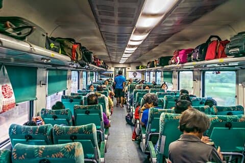Privat dagstur till Taj Mahal från Delhi med Gatimaan Express Train
