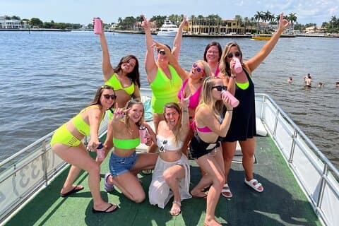 4 Hours Private Sandbar Pontoon Party
