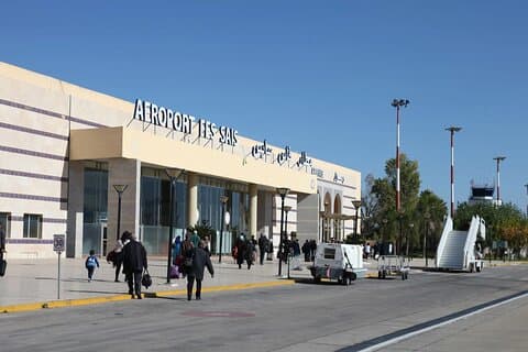 Trasferimento privato da Marrakech all'aeroporto o alla città di Fez
