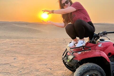 ATV-Quad-Fahrt zu den Pyramiden von Gizeh und BBQ-Abendessen.