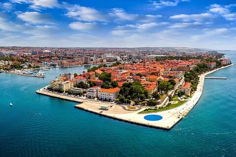 Private Transfer: Zadar Airport  Zadar City